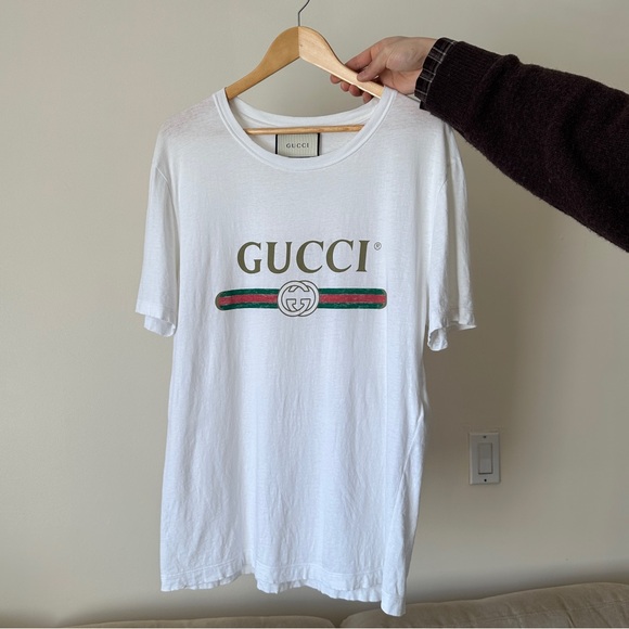 Gucci Other - Gucci White Tee with Iconic Stripe Logo